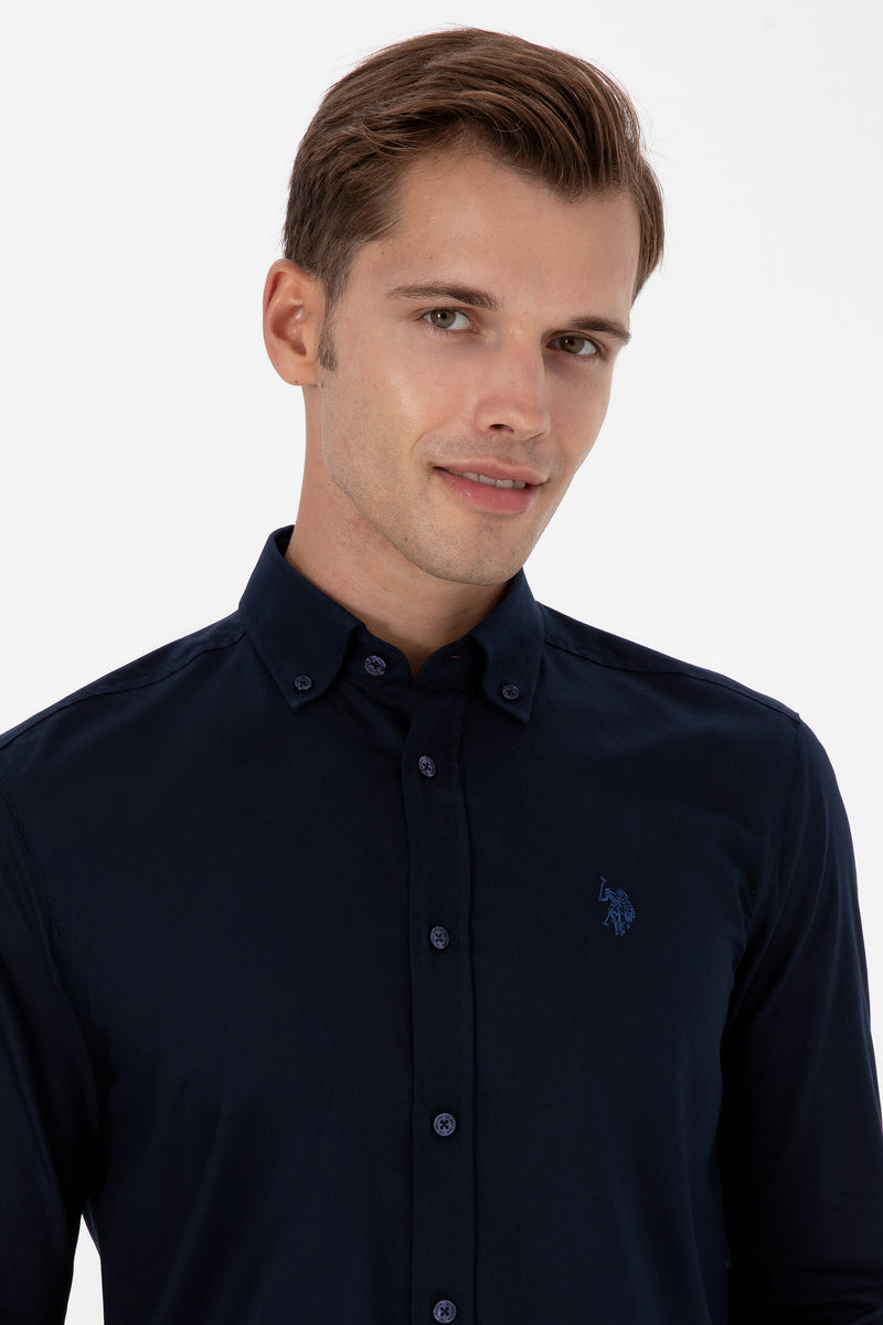 Camasa Barbat Pe Bleumarin Cu Logo Brodat Si Nasturi La Guler
