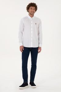 Camasa Barbat Pe Alb Cu Logo Color Si Nasturi Speciali