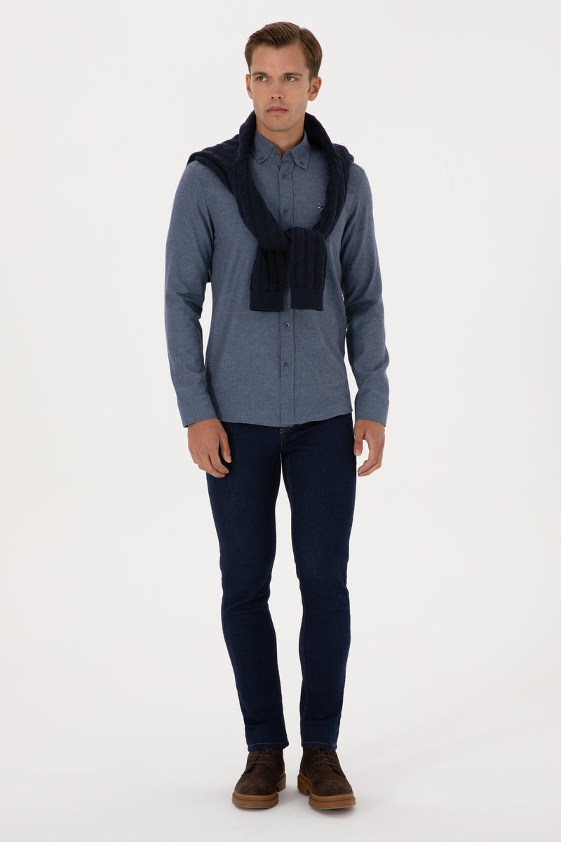 Camasa Barbat Pe Albastru Textura Cu Efect Tweed si Logo Brodat