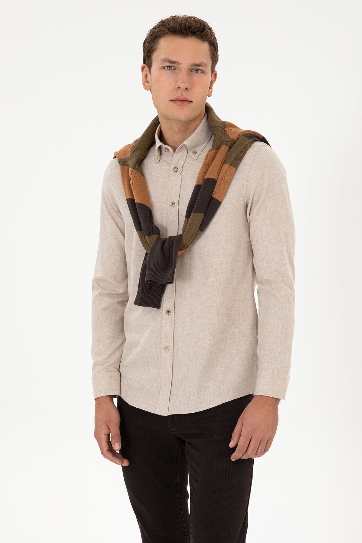 Camasa Barbat Pe Bej Cu Logo Si Textura 