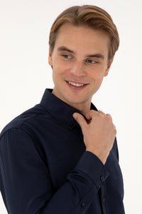 Camasa Barbat Pe Bleumarin Cu Logo Brodat