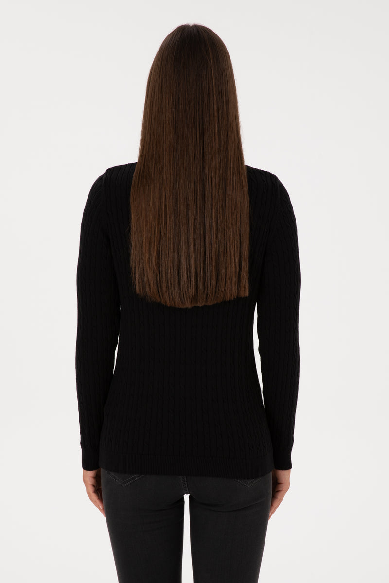 Pulover Dama Pe Negru Cu Guler In V Si Textura Cable