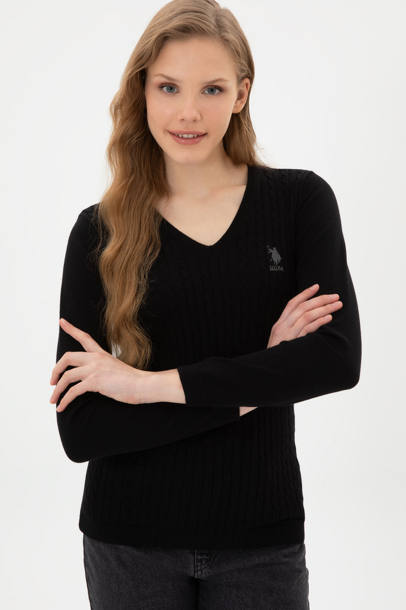 Pulover Dama Pe Negru Cu Guler In V Si Textura Cable