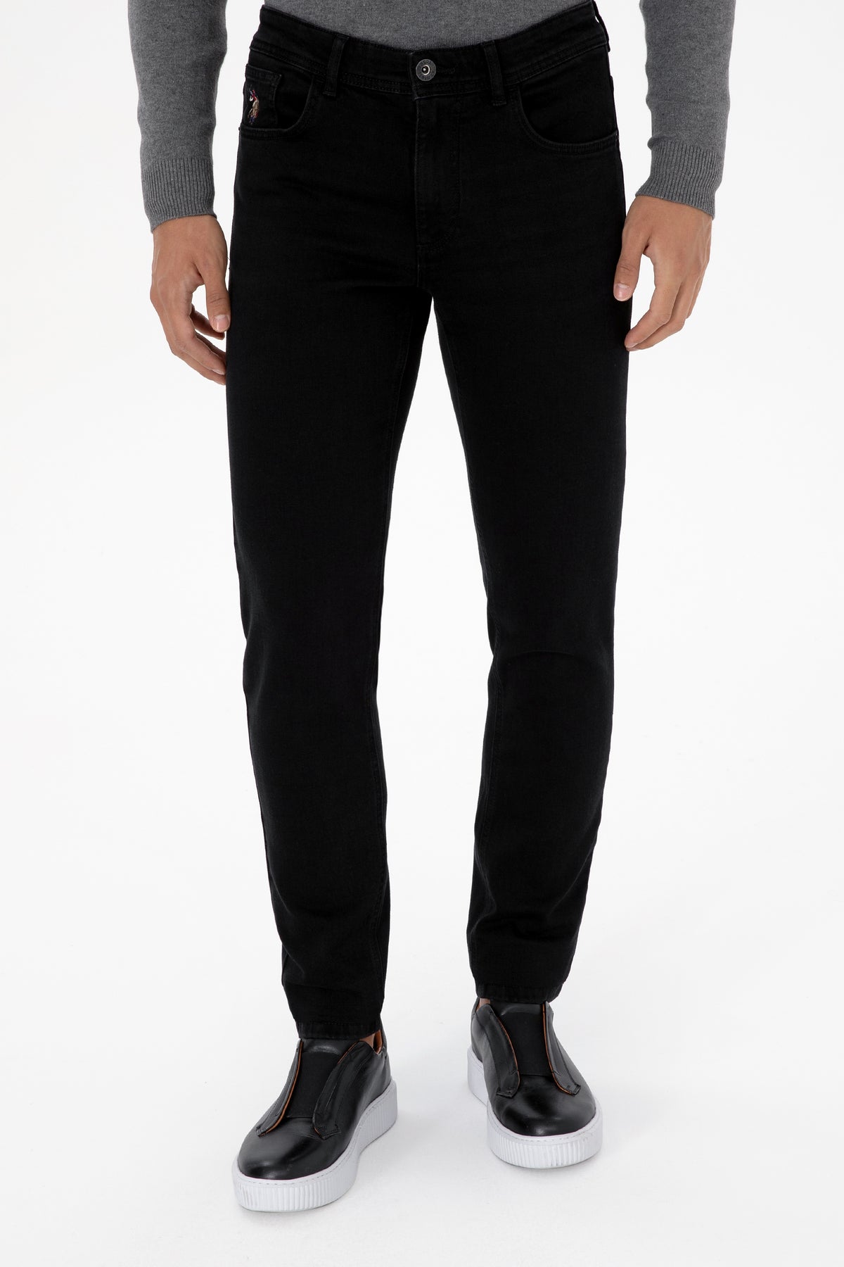 Blugi Barbat Pe Negru Si Logo Brodat