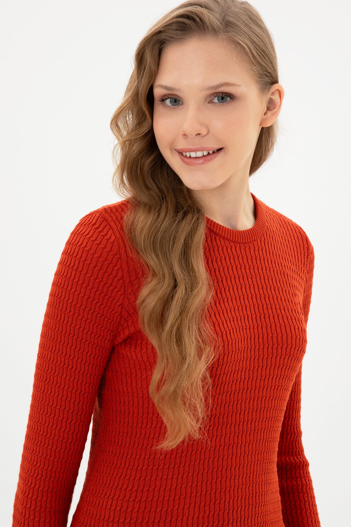 Pulover Dama Pe Portocaliu Cu Guler Rotund 