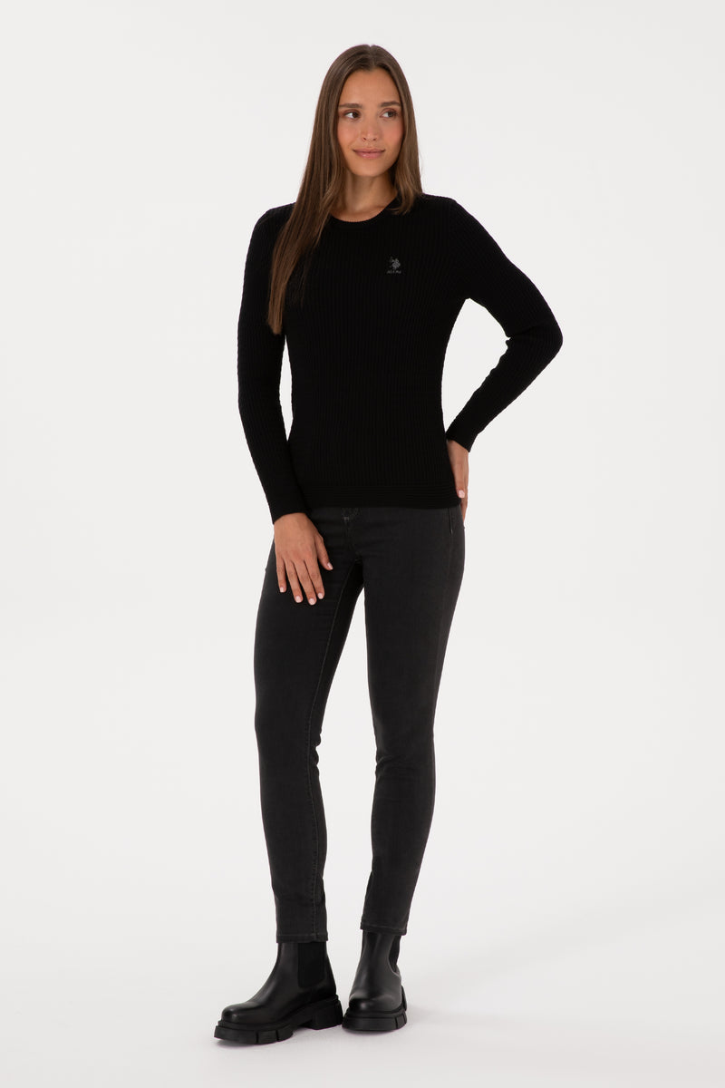 Pulover Dama Pe Negru Cu Guler Rotund Si Textura Cable