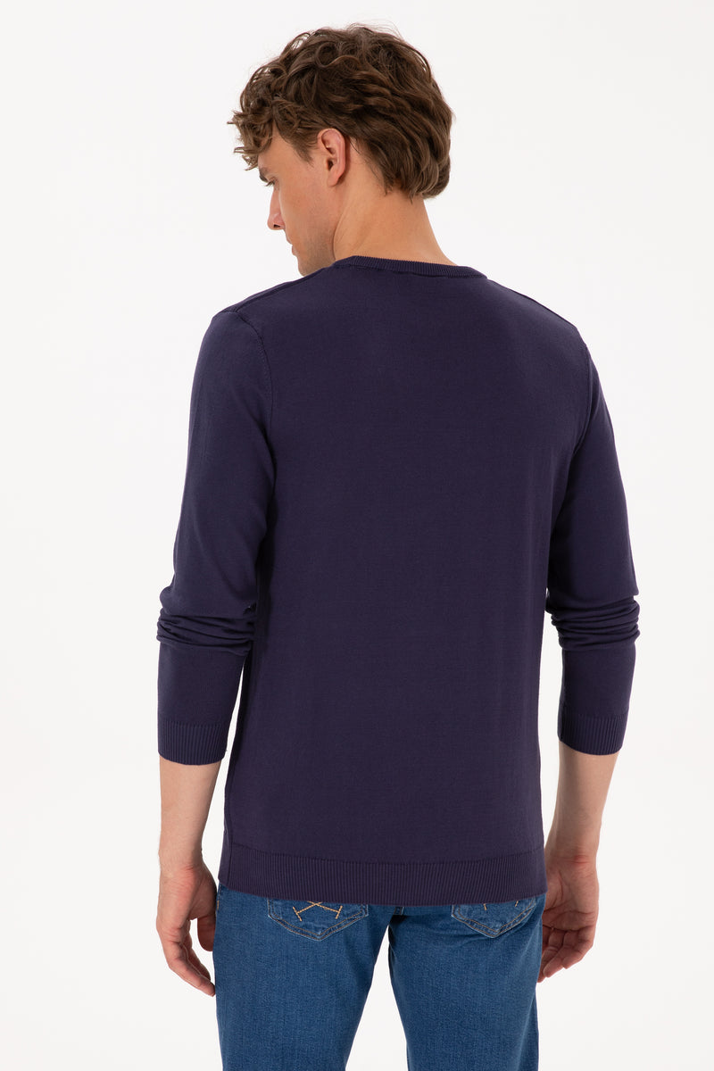Pulover Barbat Pe Indigo Cu Guler Rotund