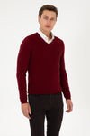 Pulover Barbat Pe Bordo Cu Guler In V Si Textura