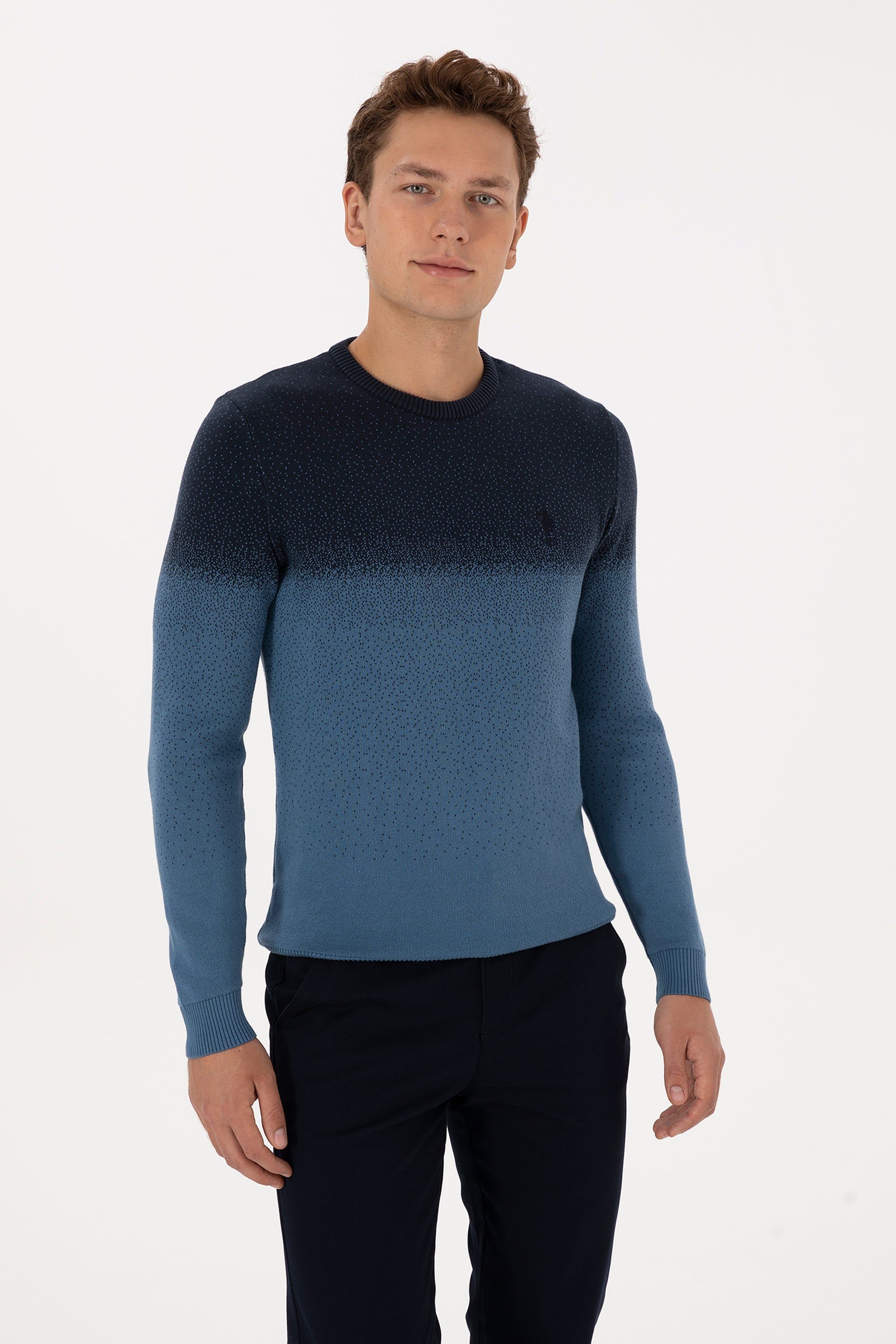 Pulover Barbat Albastru/ Bleumarin Cu Guler Rotund