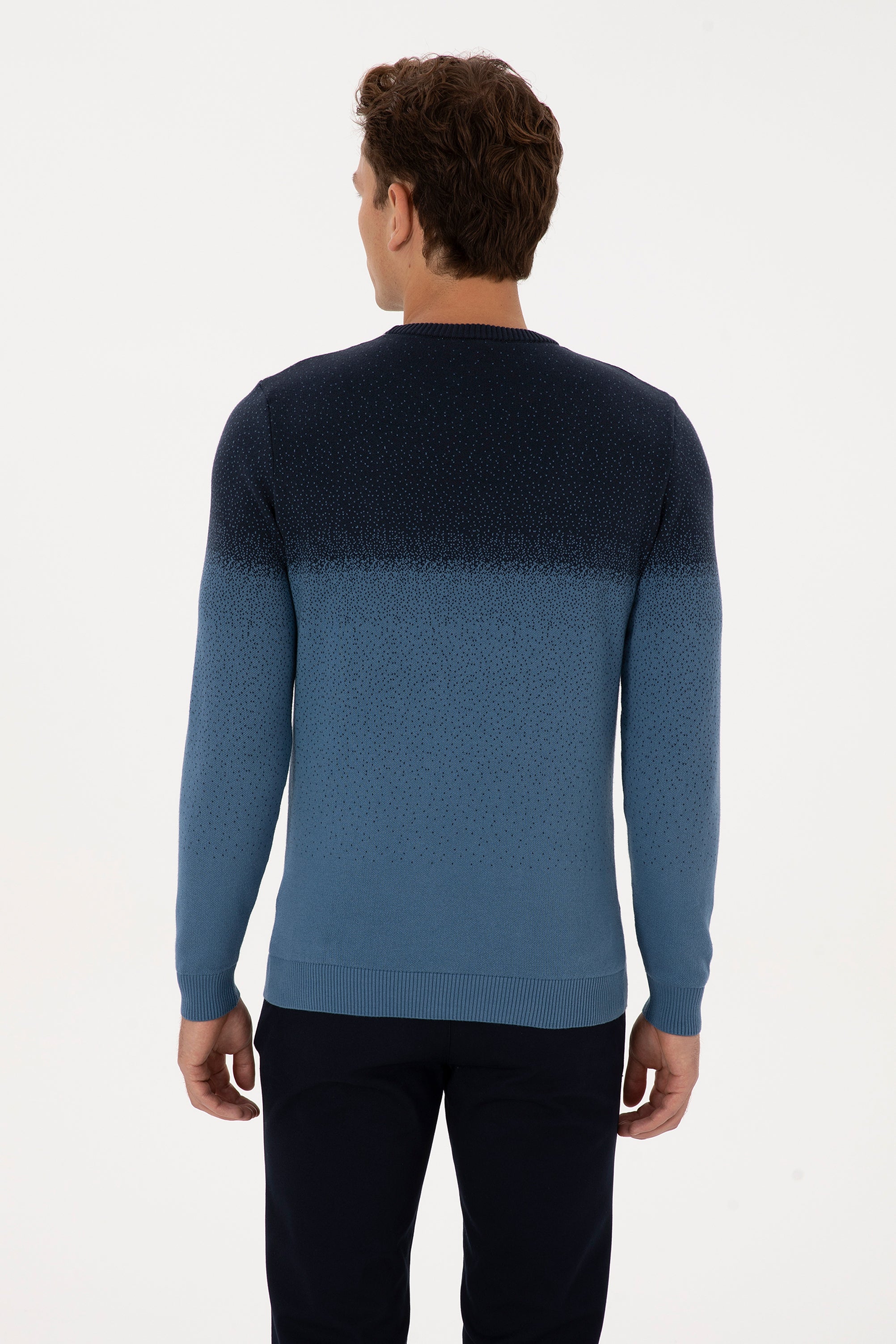 Pulover Barbat Albastru/ Bleumarin Cu Guler Rotund