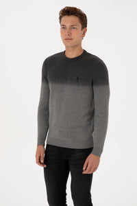 Pulover Barbat Gri Cu Guler Rotund