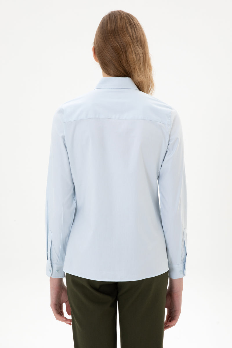 Camasa Dama Pe Albastru Deschis Cu Logo Color Brodat