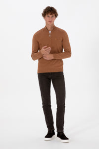 Blugi Barbat Pe Gri Inchis