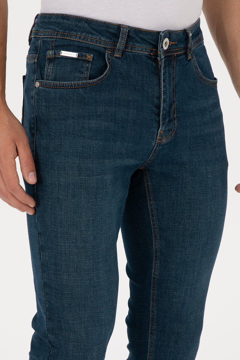 Blugi Barbat Pe Albastru Denim