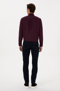 Blugi Barbat Pe Bleumarin Inchis