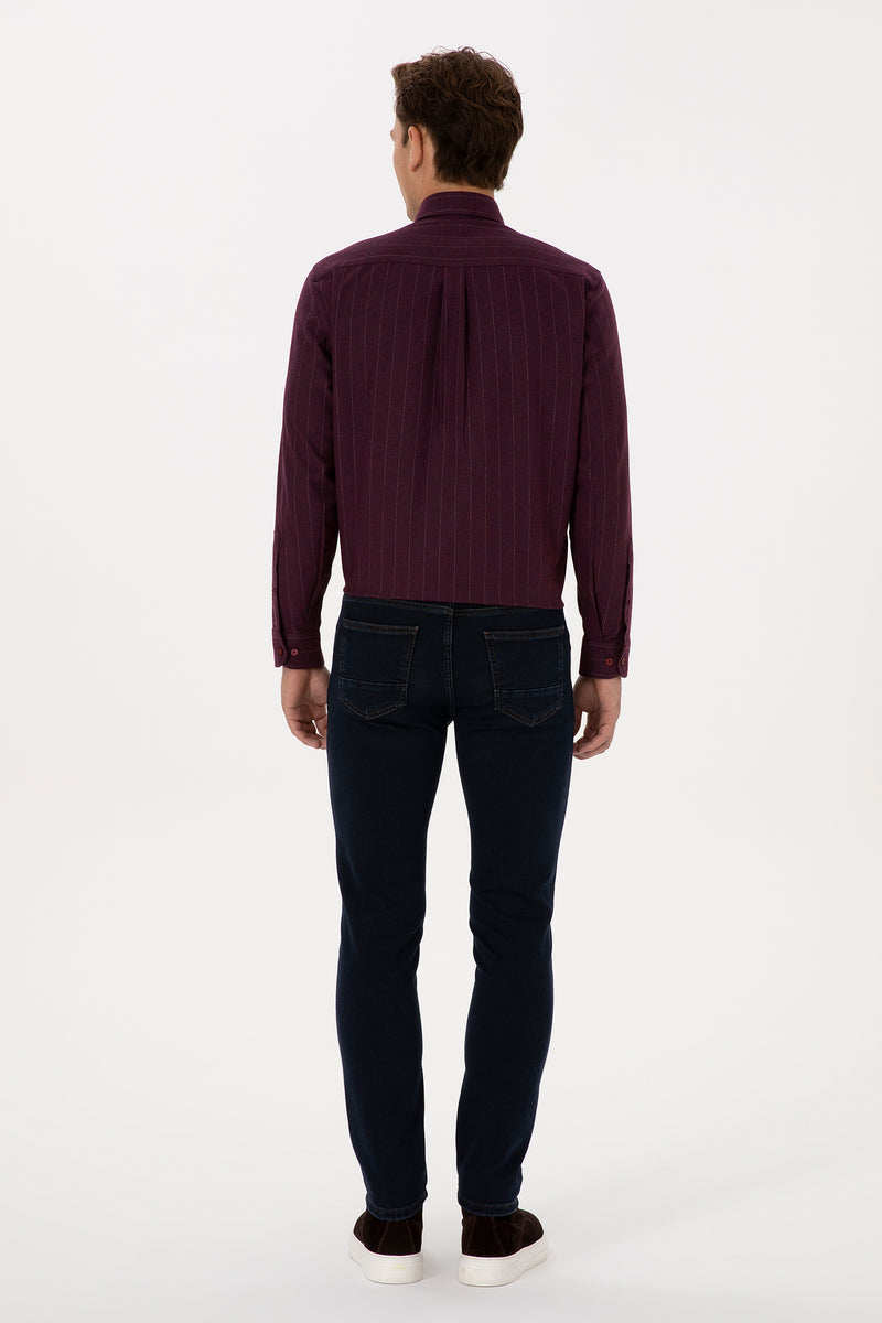 Blugi Barbat Pe Bleumarin Inchis