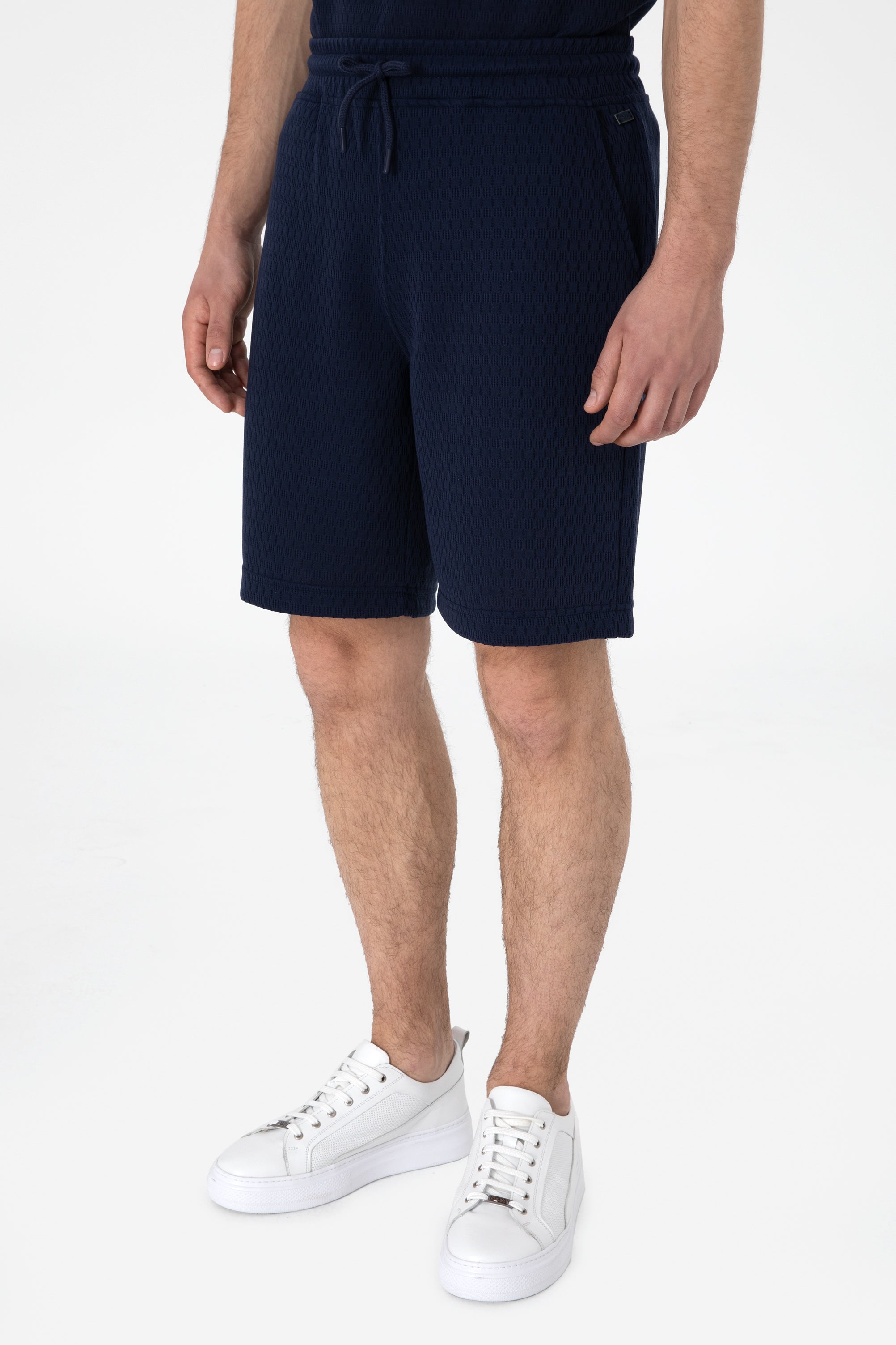 Pantaloni Scurți Bărbați Pe Bleumarin Cu Textură