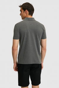 Tricou Polo Bărbați Gri Antracit Cu Logo Discret