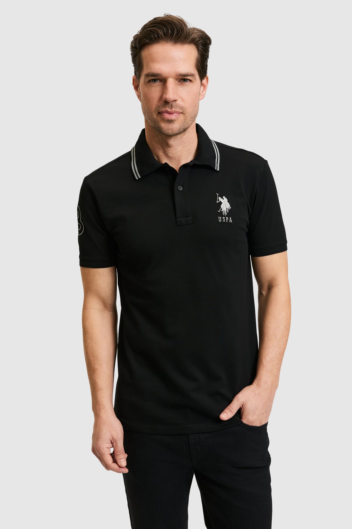 Tricou Polo Bărbați Negru Cu Detalii Guler Și Logo Brodat