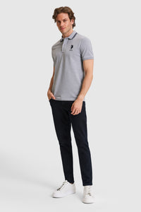 Tricou Polo Bărbați Gri Cu Detalii Guler Și Logo Brodat