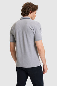 Tricou Polo Bărbați Gri Cu Detalii Guler Și Logo Brodat