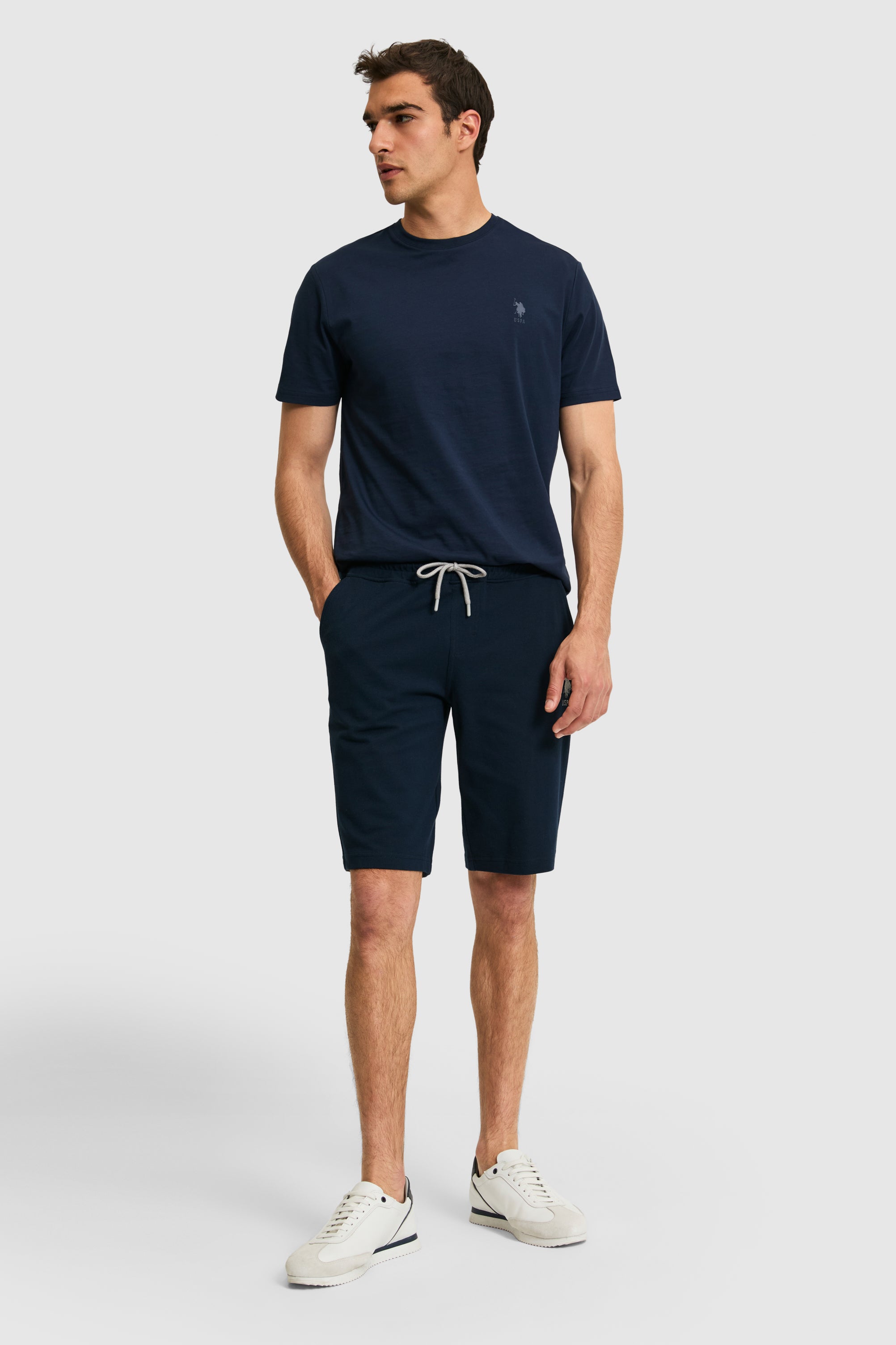 Pantaloni Scurti Barbat Bleumarin Cu Logo Brodat