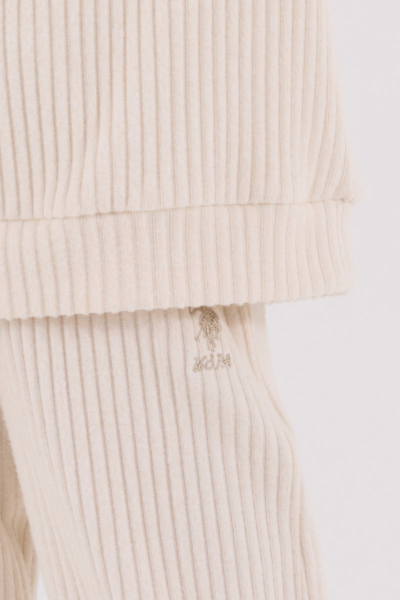 Set de Pantaloni si Bluza cu Croiala Lejera - 2 Piese