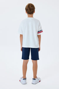 Set 2 Piese Băieți - Tricou Alb Oversize cu Print Logo Și Pantaloni Scurți Bleumarin