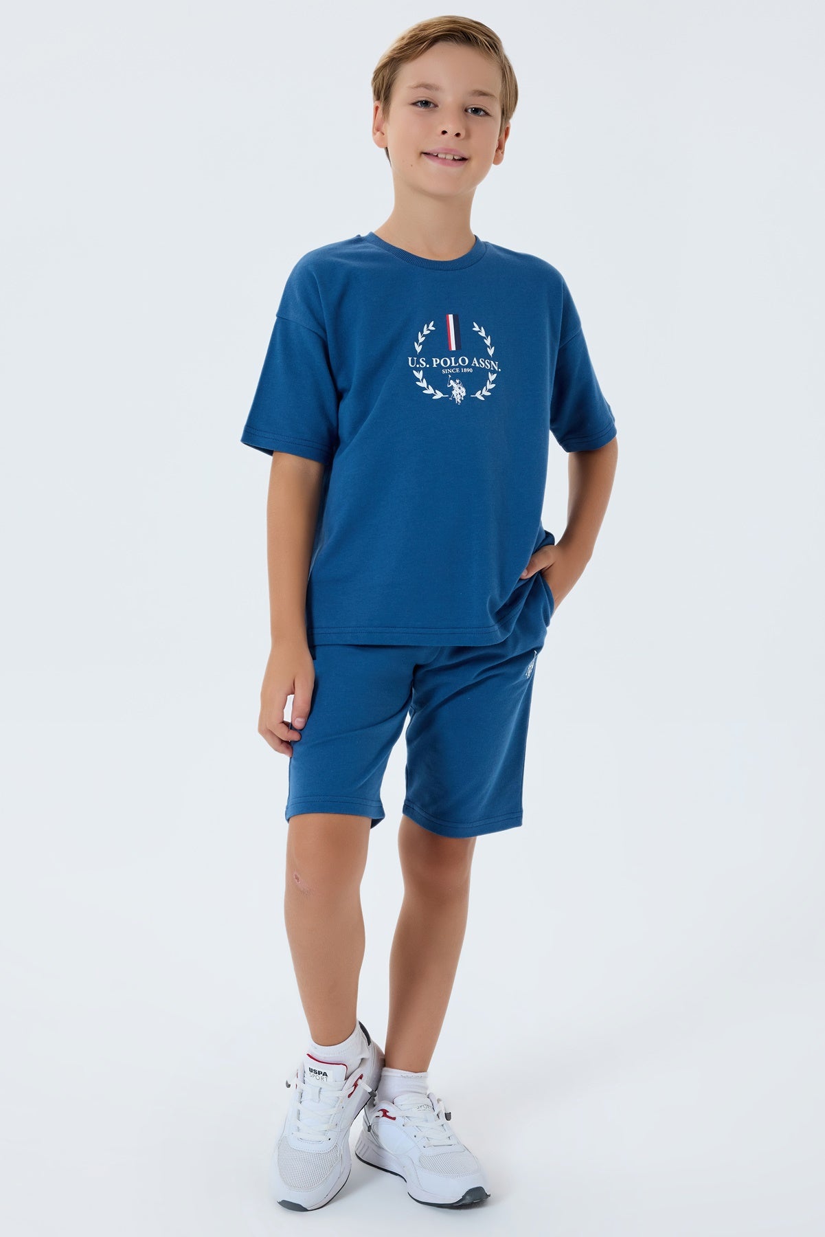 Set 2 Piese Băieți - Tricou Cu Logo Și Pantaloni Scurți Albastru Inchis