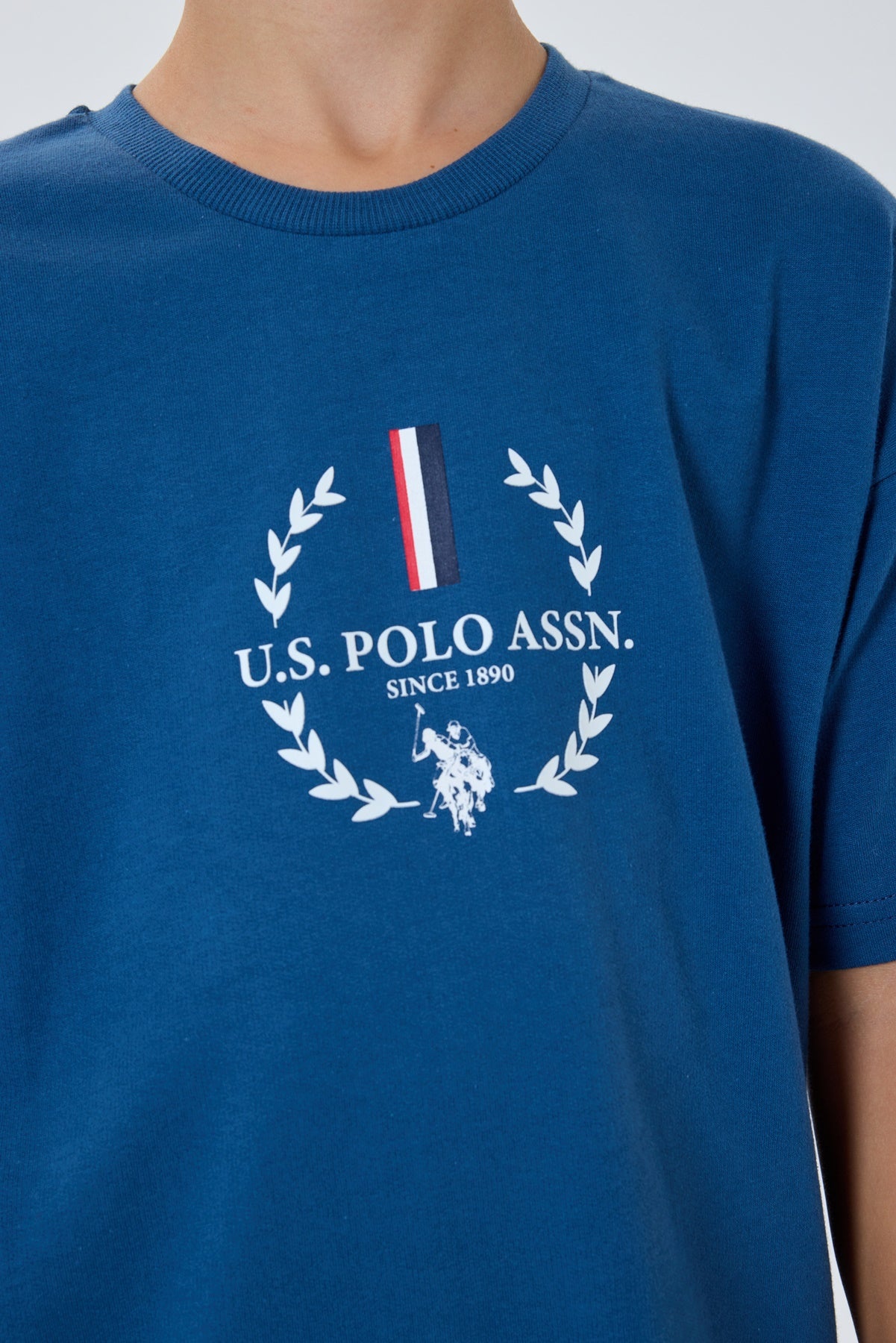 Set 2 Piese Băieți - Tricou Cu Logo Și Pantaloni Scurți Albastru Inchis