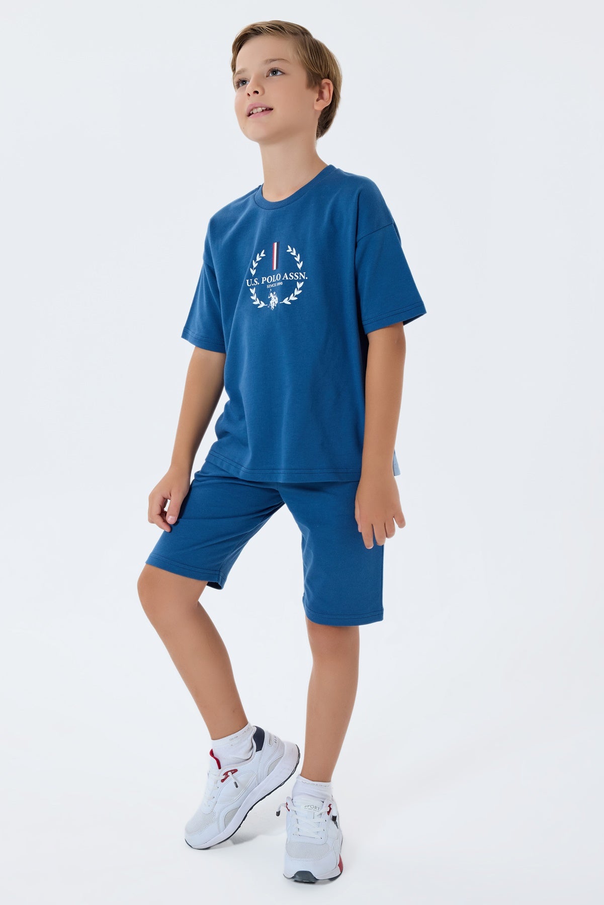 Set 2 Piese Băieți - Tricou Cu Logo Și Pantaloni Scurți Albastru Inchis