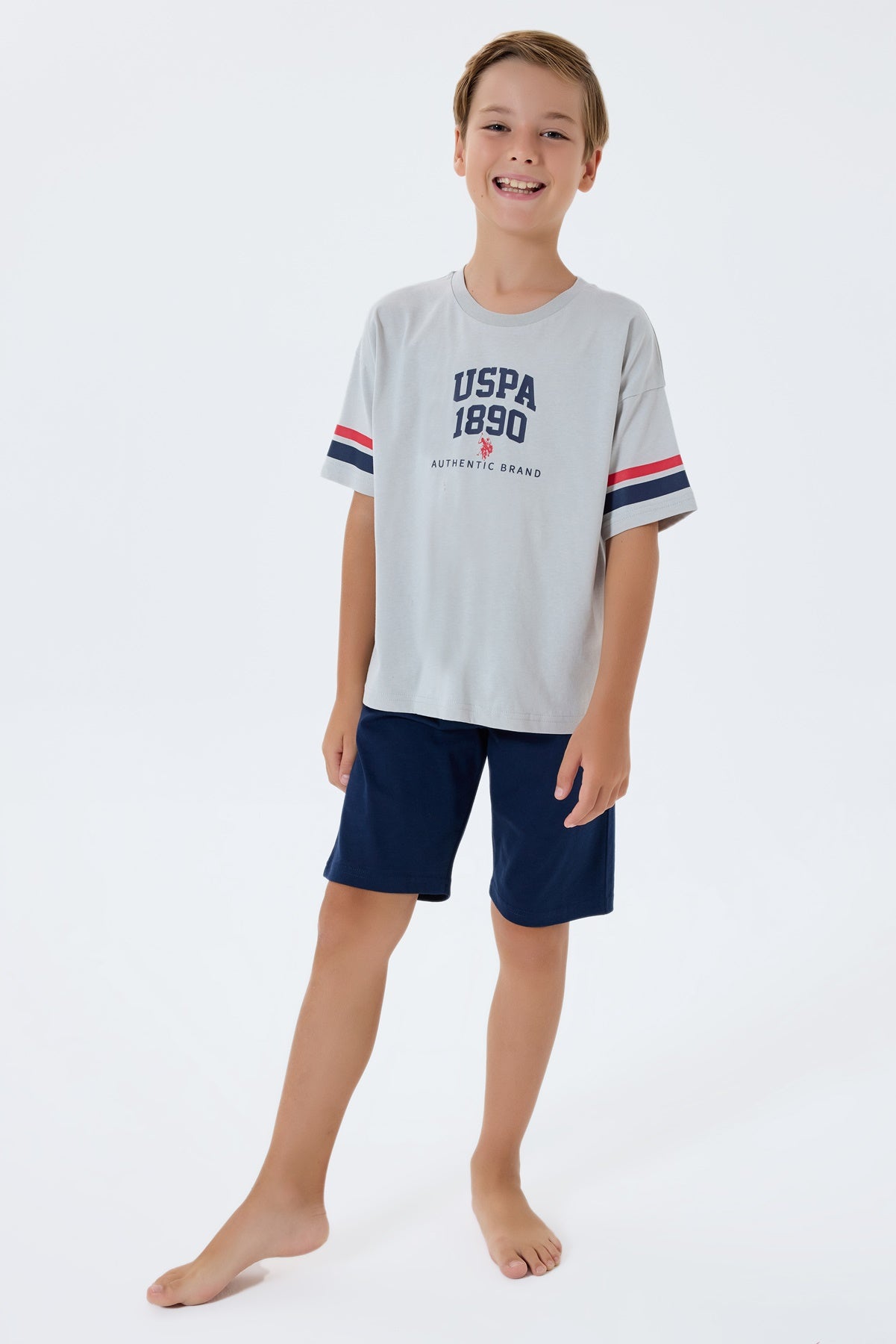 Set 2 Piese Băieți - Tricou Gri Cu Imprimeu Logo Și Pantaloni Scurți Bleumarin