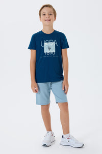 Set 2 Piese Băieți - Tricou Bleumarin cu Imprimeu Logo Și Pantaloni Scurți Albastru Prăfuit