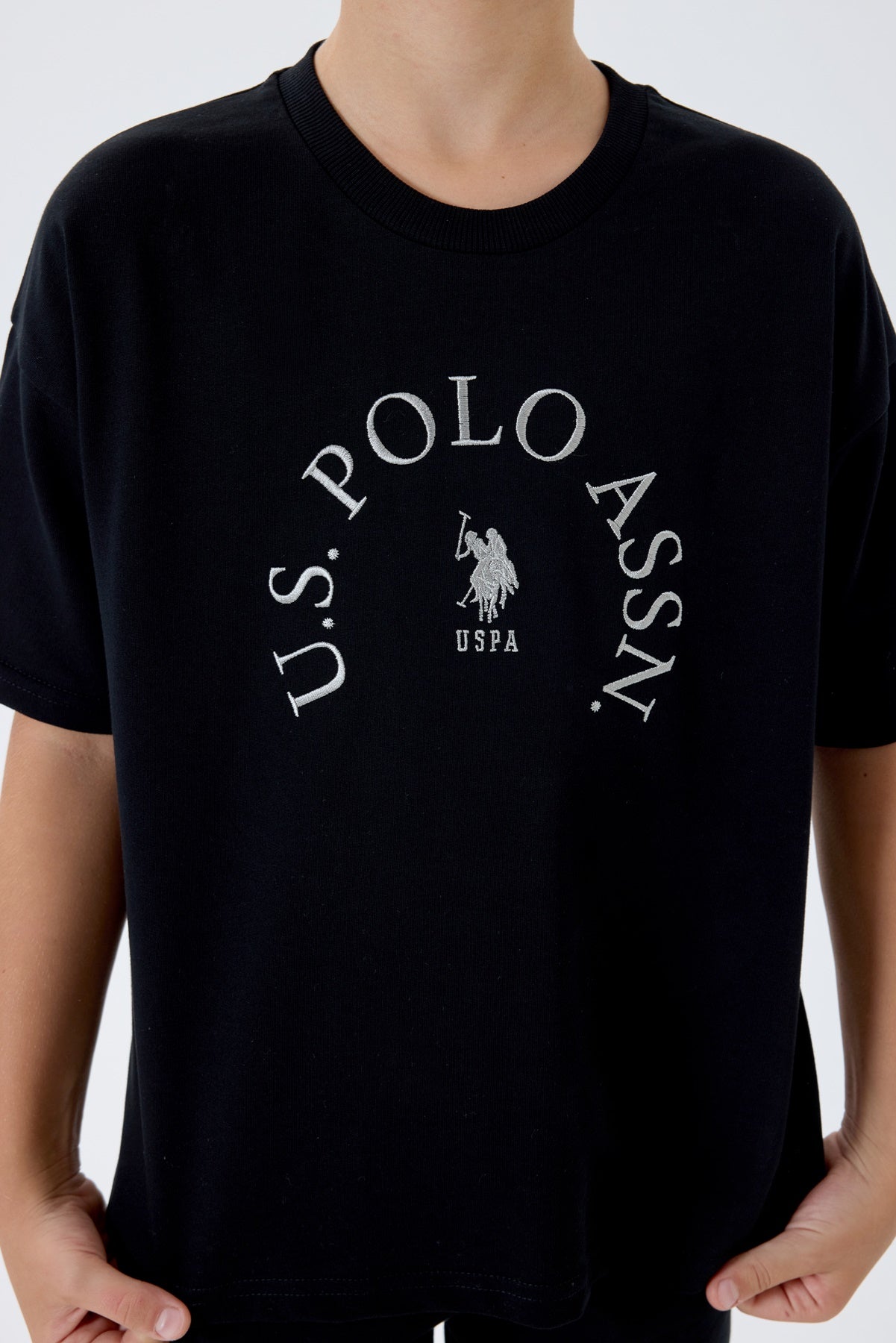 Set 2 Piese Băieți - Tricou Și Pantaloni Scurți Oversize Pe Negru