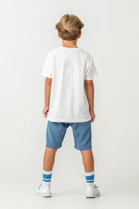 Set 2 Piese Băieți - Tricou Alb cu Print Logo Și Pantaloni Scurți Albastru Deschis