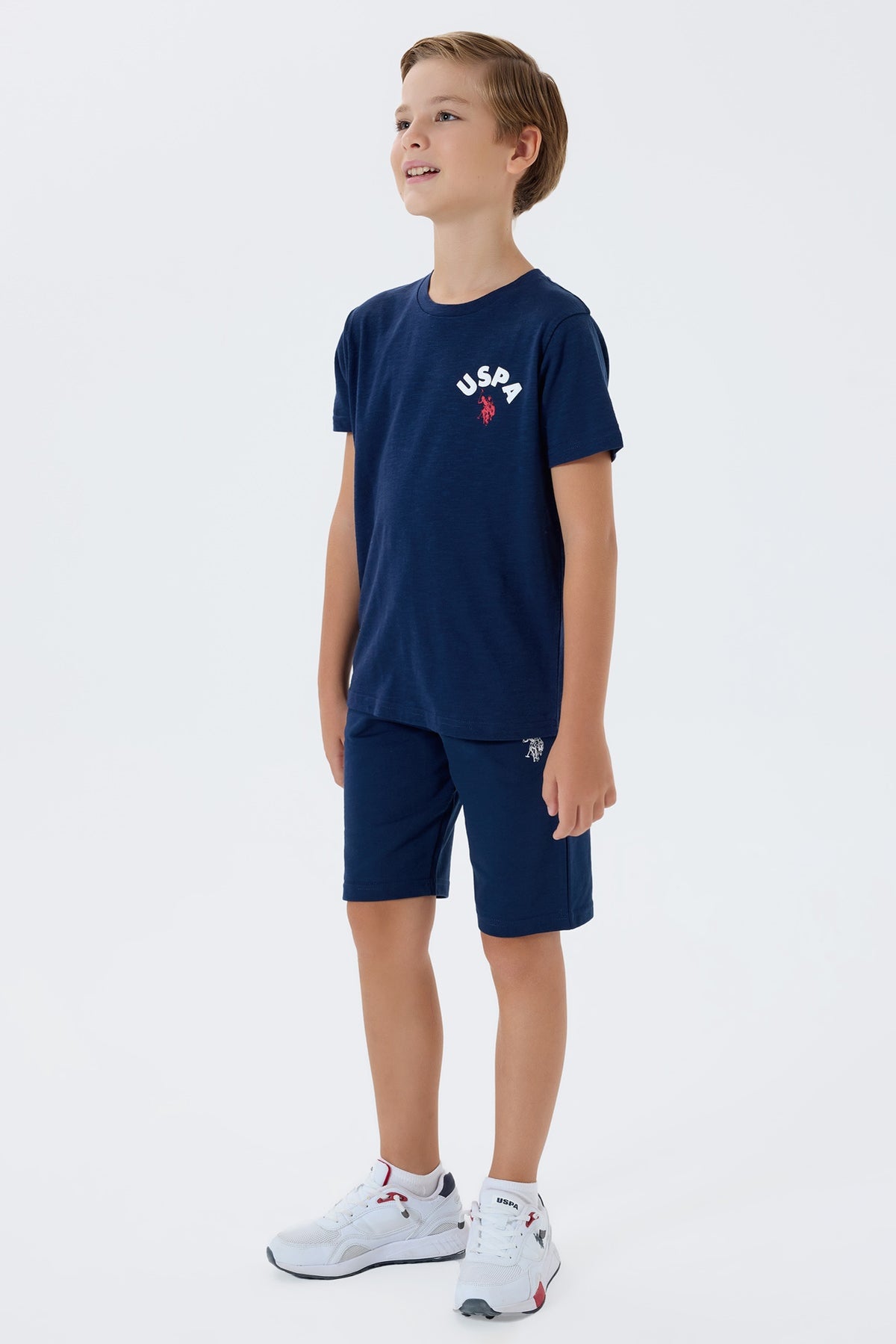 Set 2 Piese Băieți - Tricou Bleumarin cu Print Logo Pe Spate Și Pantaloni Scurți