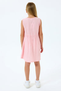 Rochie Roz Pastel Fără Mâneci Cu Logo Brodat Din Muslin