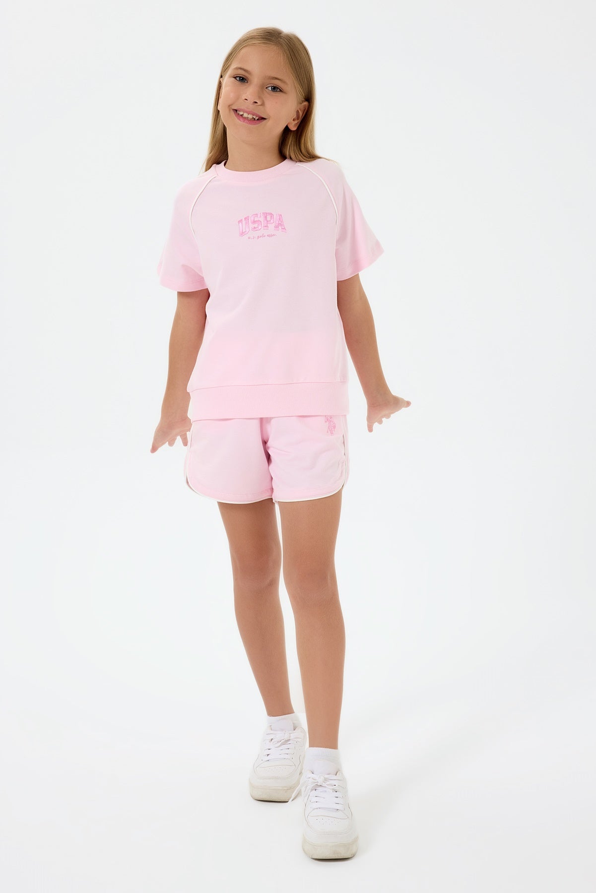 Set 2 Piese Fată - Tricou Și Pantaloni Scurți Oversize Roz Pal Cu Logo