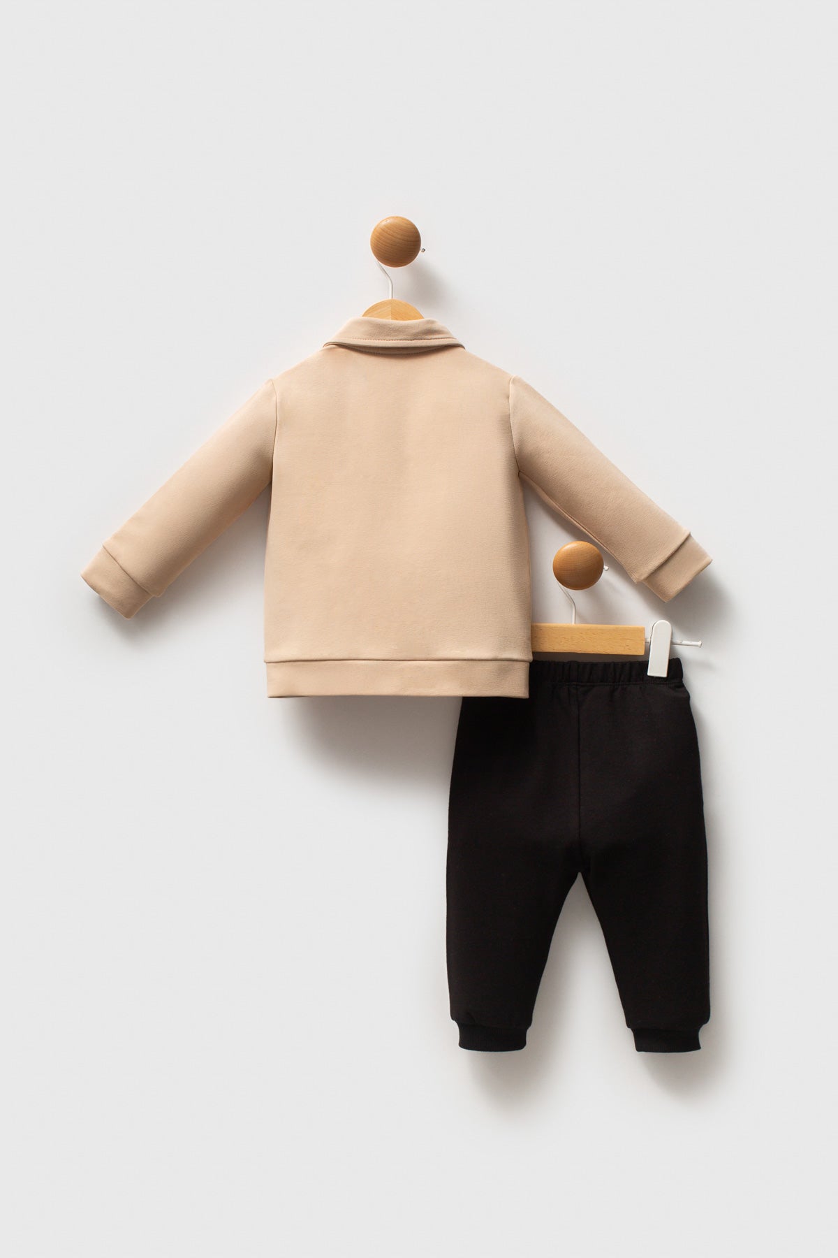 Set 3 Piese, Jacheta Bej cu Fermoar Bluza Ivory si Pantaloni Bleumarin