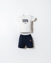 Set 2 Piese Băiețel Tricou Alb Cu Print USPA Și Pataloni Bleumarin Cu Dungi
