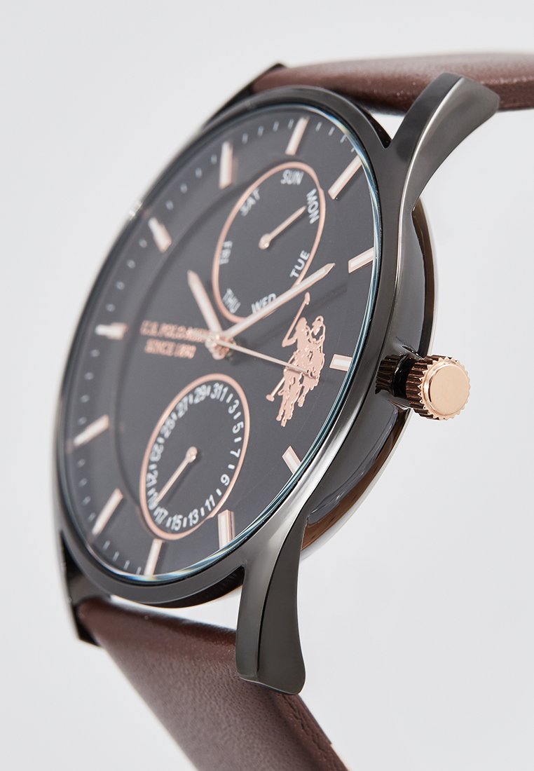 Ceas Barbatesc Elegant cu Mișcare Crono, Carcasa Metalica Subtire cu Cadran Negru cu Indexuri Auriu si Curea Piele Maro