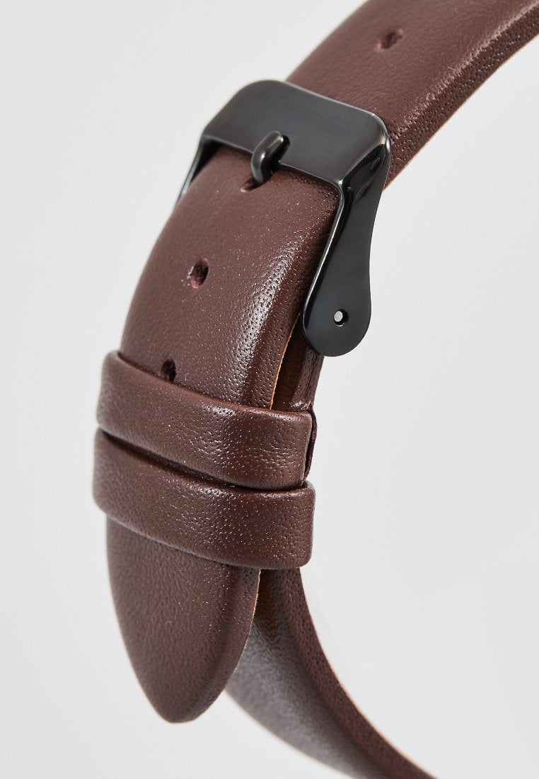 Ceas Barbatesc Elegant cu Mișcare Crono, Carcasa Metalica Subtire cu Cadran Negru cu Indexuri Auriu si Curea Piele Maro